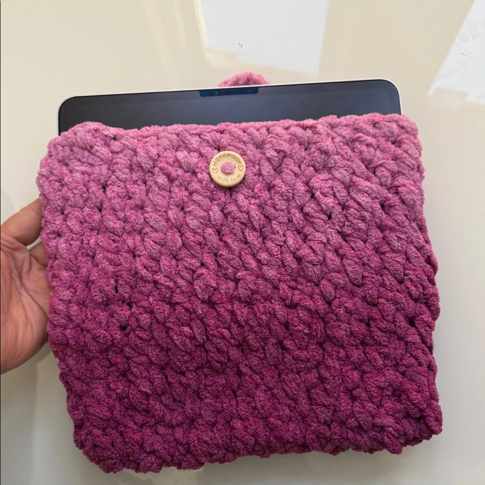 Chunky Knit Scarf in Deep Purple